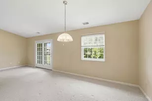 8771 Carrousel Park Cir, Colerain Township, OH 45251 - Photo 12
