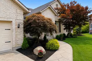 12 Brittany Ct, Hamilton, OH 45013 - Photo 2