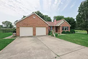 7055 Sherman Dr, Aurora, IN 47001 - Photo 40