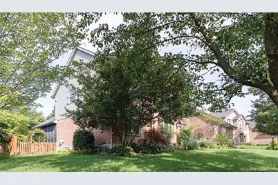 121 Livingston Drive, Hamilton, OH 45013 - Photo 10