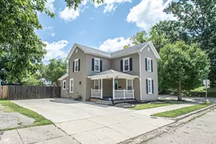 442 S 5th St, Miamisburg, OH 45342 - Photo 1