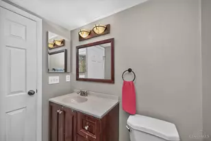 1766 Miles Rd, Springfield Township, OH 45231 - Photo 14