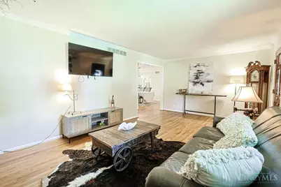 8475 Summitridge Drive, Anderson Township, OH 45255 - Photo 6