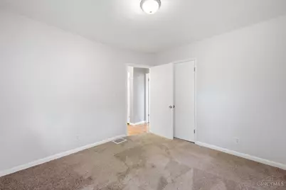 1464 Dordine Lane, Cincinnati, OH 45231 - Photo 18