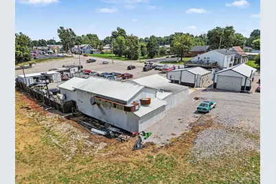 209 N High Street, Mount Orab, OH 45154 - Photo 10