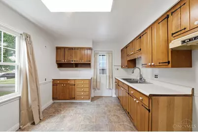 911 Ellen Drive, Middletown, OH 45042 - Photo 8