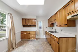 911 Ellen Dr, Middletown, OH 45042 - Photo 8
