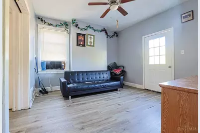 830 Harris Avenue, Cincinnati, OH 45205 - Photo 8