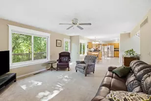 6414 S Snowmass Dr, Liberty Township, OH 45011 - Photo 6