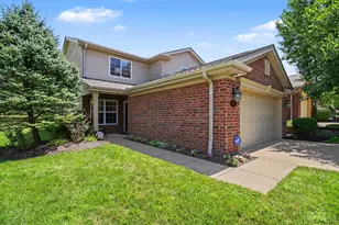 6976 Aspen Point Ct, Green Township, OH 45247 - Photo 1