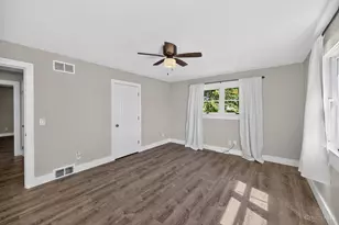 8261 Morrow-Cozaddale Rd, Hamilton Township, OH 45152 - Photo 24