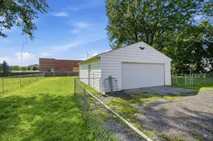 629 N Miami Ave, Cleves, OH 45002 - Photo 10