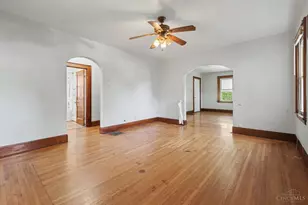 924 Chateau Ave, Cincinnati, OH 45204 - Photo 6