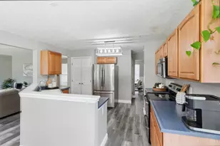 7894 Wilderness Way, Hamilton Township, OH 45039 - Photo 12