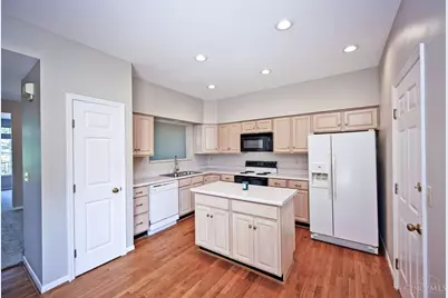 4327 Courageous Circle, Colerain Township, OH 45252 - Photo 2