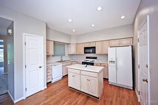 4327 Courageous Cir, Colerain Township, OH 45252 - Photo 2