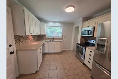 8660 Koszo Road, Anderson Township, OH 45255 - Photo 4