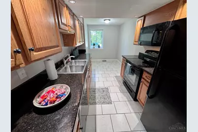 7488 Graystone Court, West Chester, OH 45069 - Photo 6