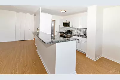 2324 Madison Road #1701, Cincinnati, OH 45208 - Photo 12