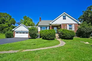 8240 Camargo Rd, Madeira, OH 45243 - Photo 2