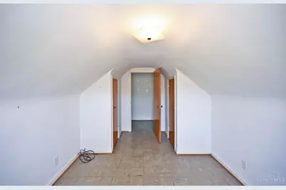 8240 Camargo Road, Madeira, OH 45243 - Photo 26