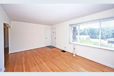 8240 Camargo Road, Madeira, OH 45243 - Photo 6