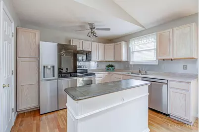 11574 Madison Avenue, Springdale, OH 45246 - Photo 8
