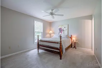 11574 Madison Avenue, Springdale, OH 45246 - Photo 12