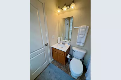 1024 Lost Crossing, Springfield Township, OH 45231 - Photo 4