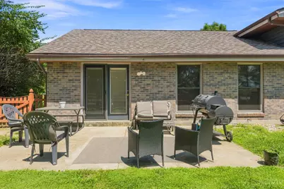 1748 Sherwood Forest Drive, Miamisburg, OH 45342 - Photo 36