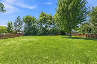 1748 Sherwood Forest Drive, Miamisburg, OH 45342 - Photo 38