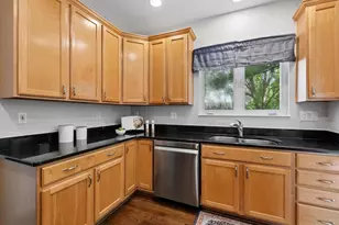 7879 Yellowwood Dr, Mason, OH 45040 - Photo 10