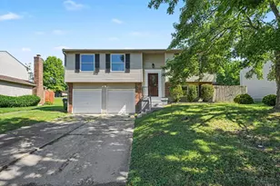 1492 Kingsbury Dr, Forest Park, OH 45240 - Photo 2