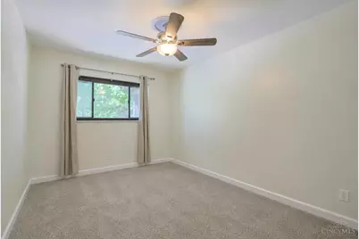 6135 Mernic Drive, Green Township, OH 45248 - Photo 18