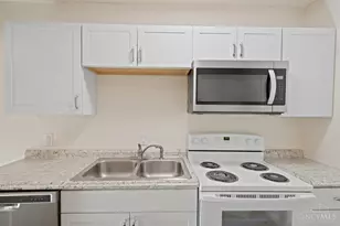 1619 Mansfield St, Cincinnati, OH 45202 - Photo 12