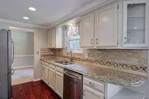 9045 Fields Dr, Deerfield Township, OH 45040 - Photo 12