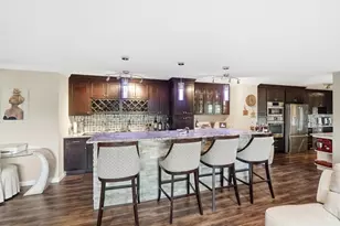 2200 Victory Pkwy, Cincinnati, OH 45206 - Photo 16