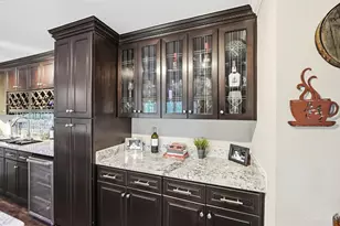 2200 Victory Pkwy, Cincinnati, OH 45206 - Photo 18