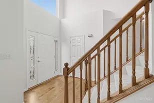 8437 Sea Mist Ct, West Chester, OH 45069 - Photo 10