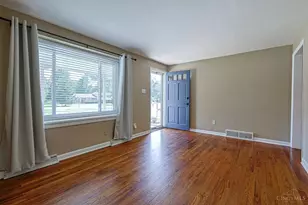 451 Blossom Ln, Union Township, OH 45244 - Photo 8
