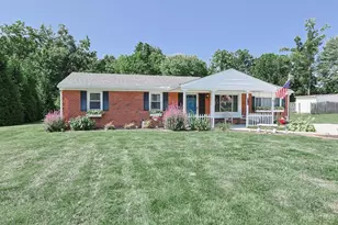 451 Blossom Ln, Union Township, OH 45244 - Photo 1