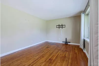 451 Blossom Lane, Union Township, OH 45244 - Photo 6