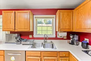 5640 Windridge Dr, Green Township, OH 45248 - Photo 14