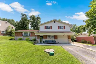 5640 Windridge Dr, Green Township, OH 45248 - Photo 1