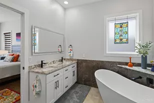 5749 Sanctuary Pl, Cincinnati, OH 45230 - Photo 38