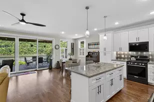 5749 Sanctuary Pl, Cincinnati, OH 45230 - Photo 28
