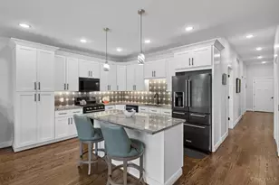 5749 Sanctuary Pl, Cincinnati, OH 45230 - Photo 24