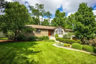 5209 Oakhill Ln, Green Township, OH 45247 - Photo 4