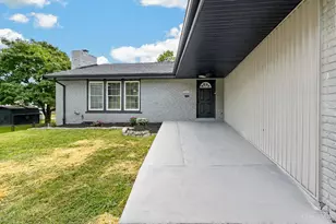 4928 Kelsch Ln, Cincinnati, OH 45227 - Photo 4