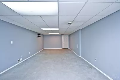 6040 Seiler Drive, Cincinnati, OH 45239 - Photo 32